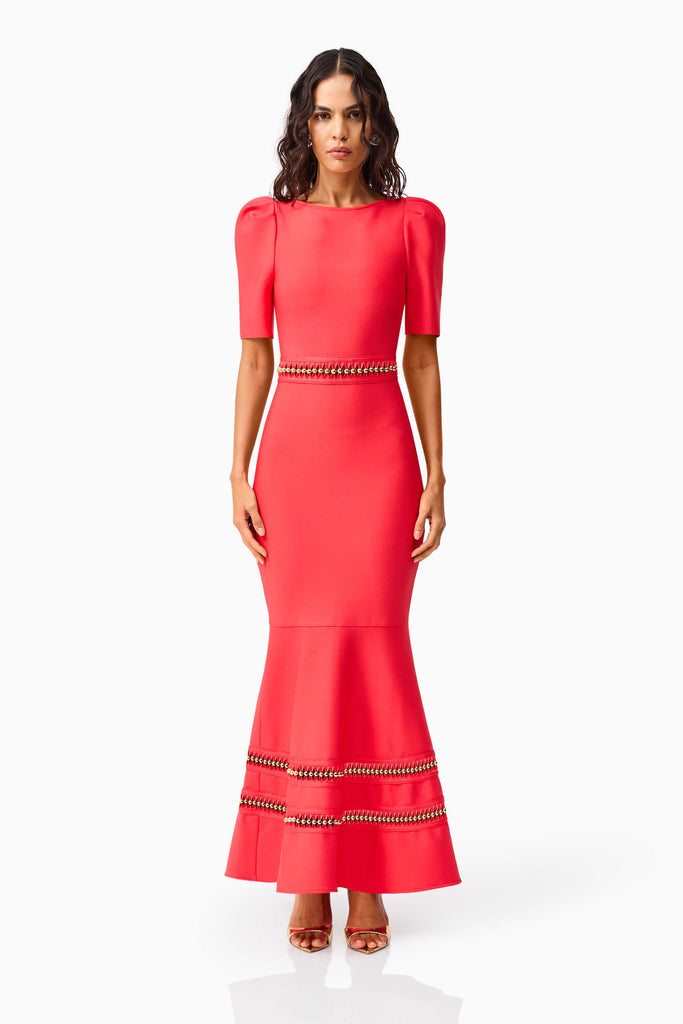 Jesselle Short Sleeve Gown in Red