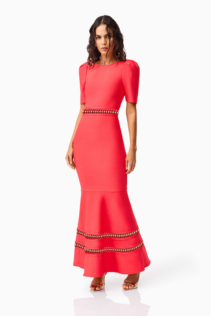 Jesselle Short Sleeve Gown in Red