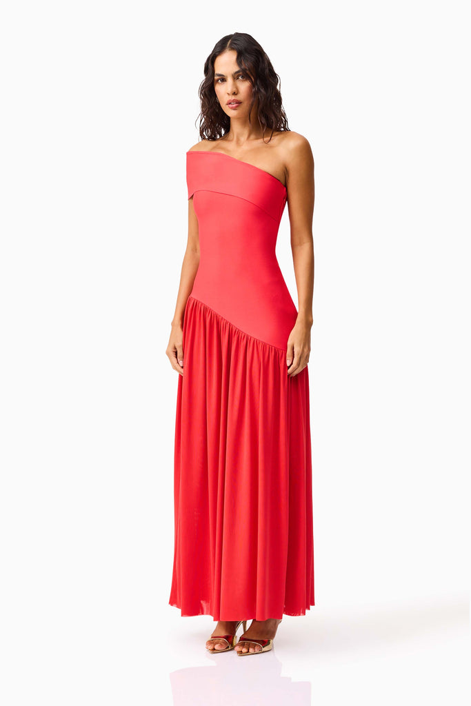 Jesselle Off The Shoulder Gown in Red