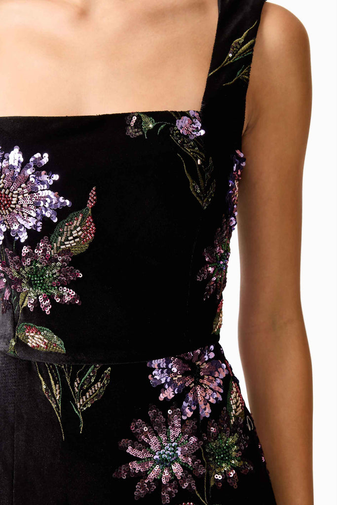 Clio Sequin Gown in Black