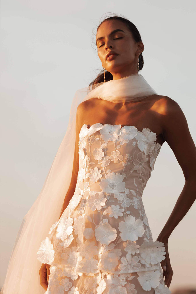 Selene Maxi Tiered 3D Dress in White