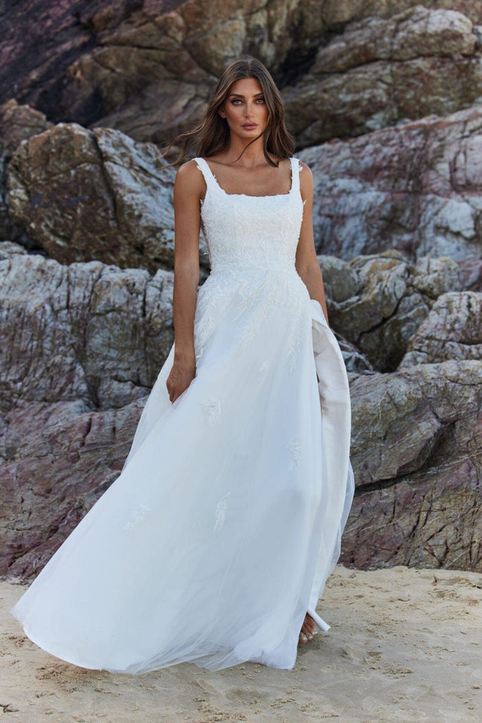 Myrtle Bridal Gown - Belle Le Chic